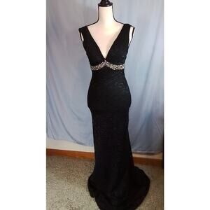 Voltage La Scala Lace Formal Dress